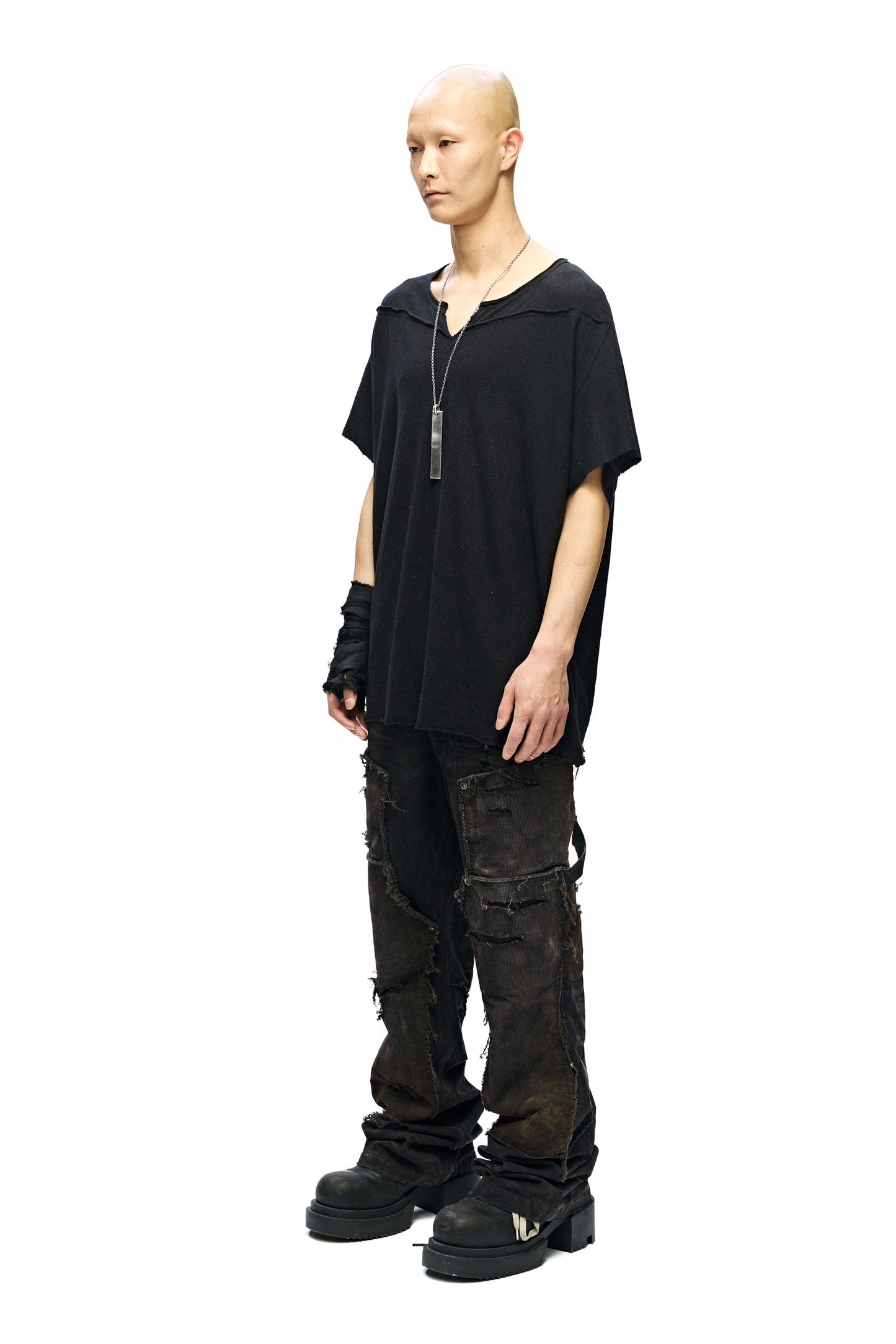 Mesmer V-Neck Short Sleeve Shirt
