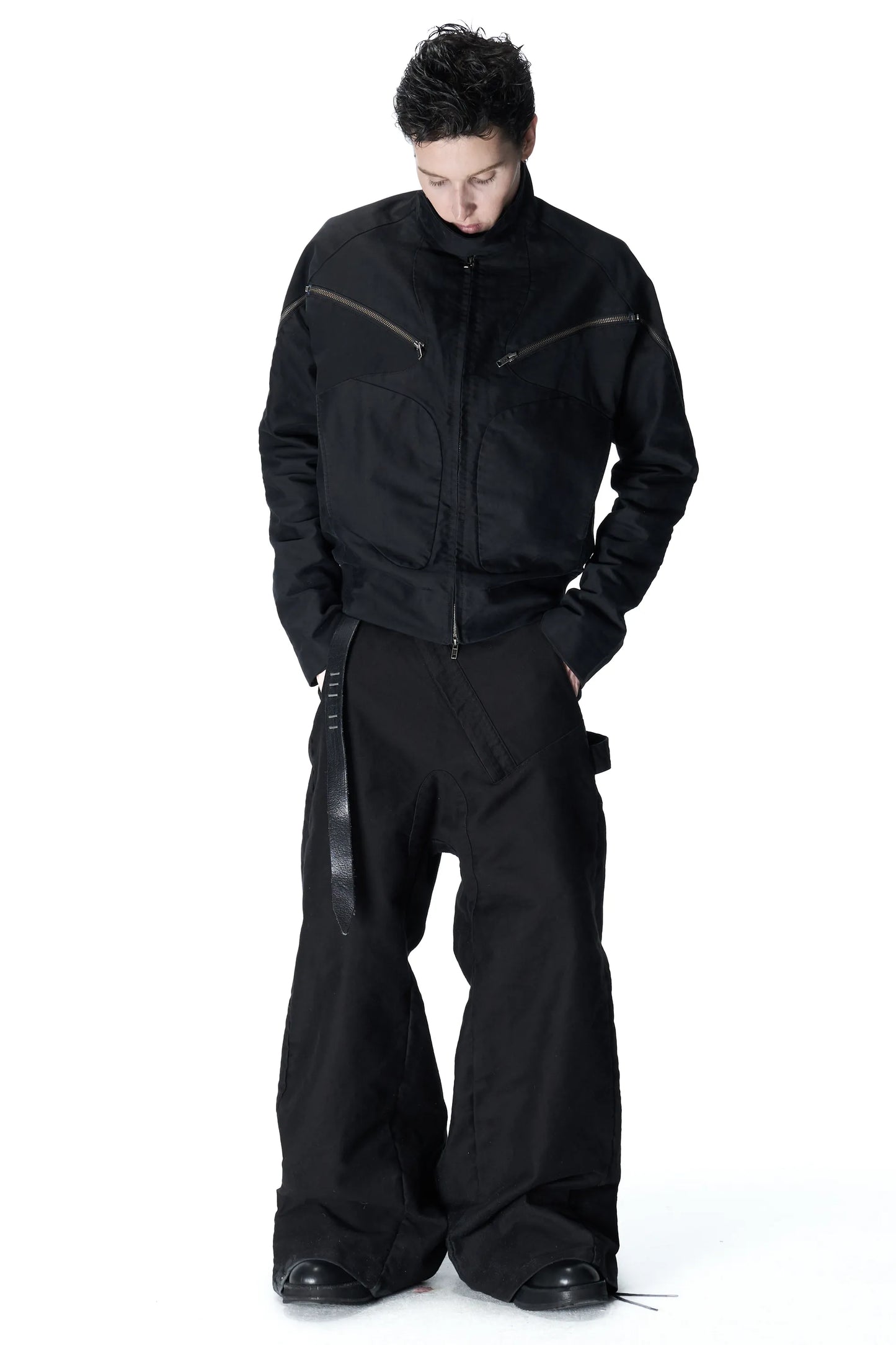 Moleskin pants with rear zipper