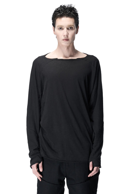 Spiral-sleeve three-panel base T-shirt