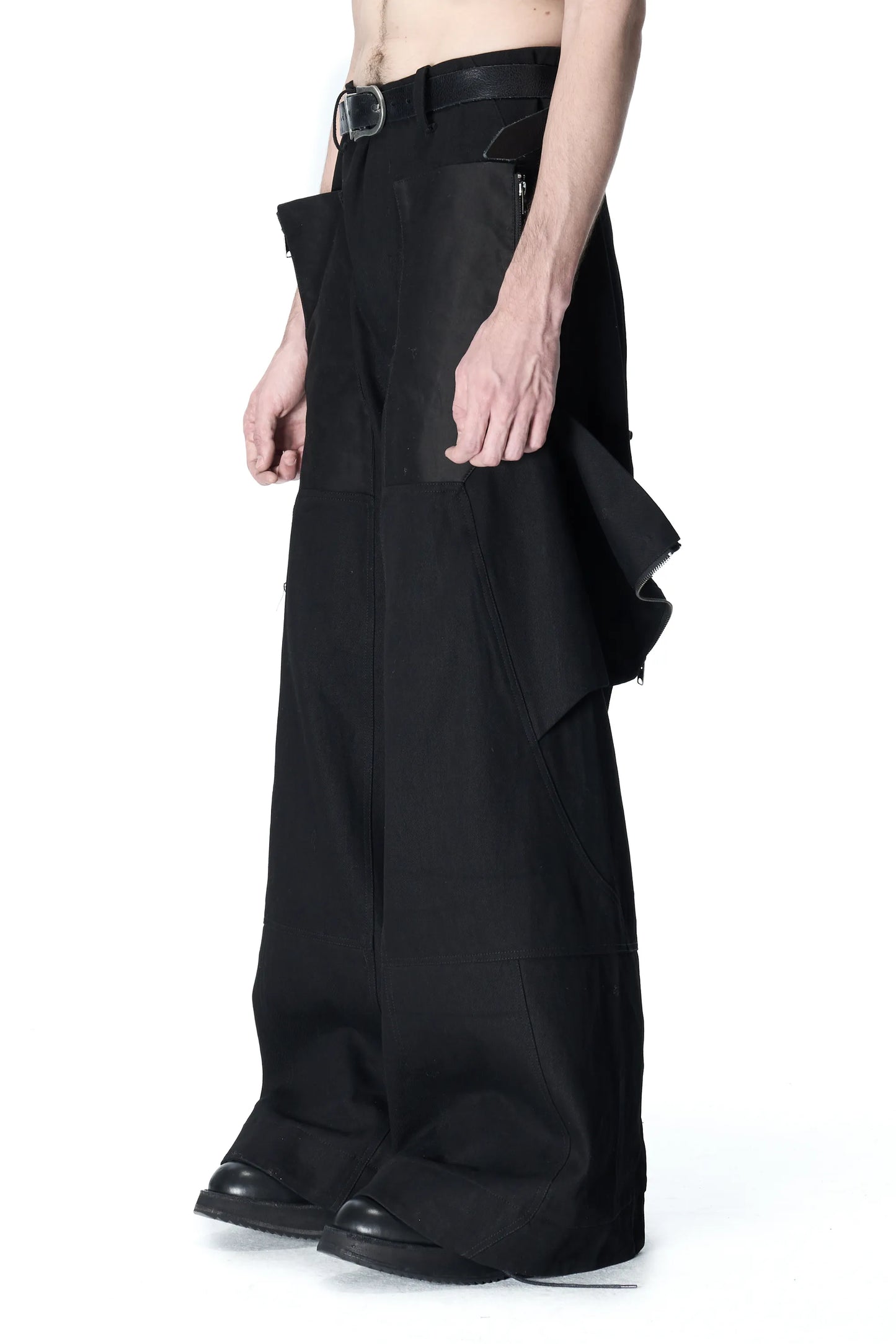 Multi-pocket wide-leg pants