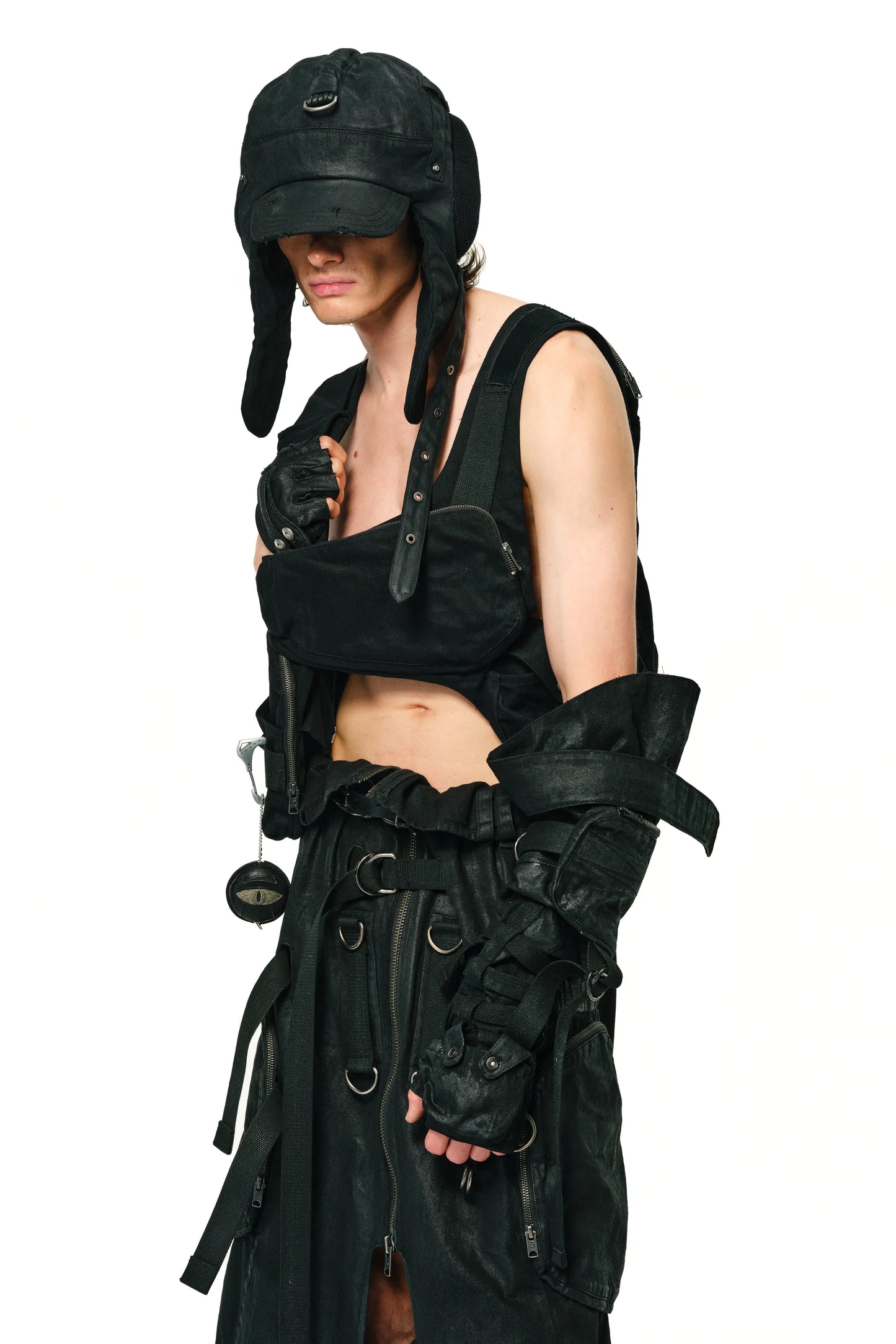 Haunted Strap Gauntlets