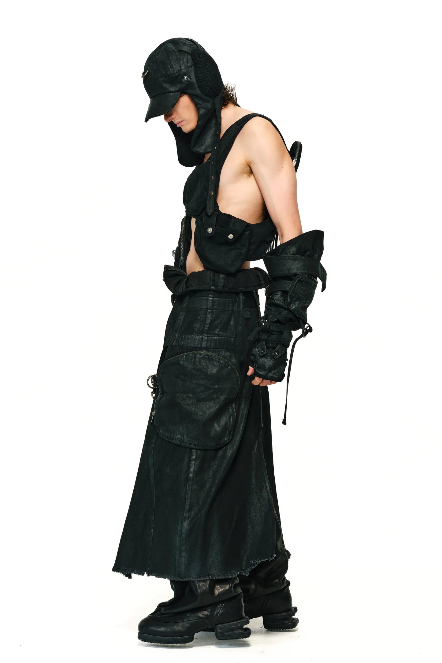 Haunted Strap Gauntlets