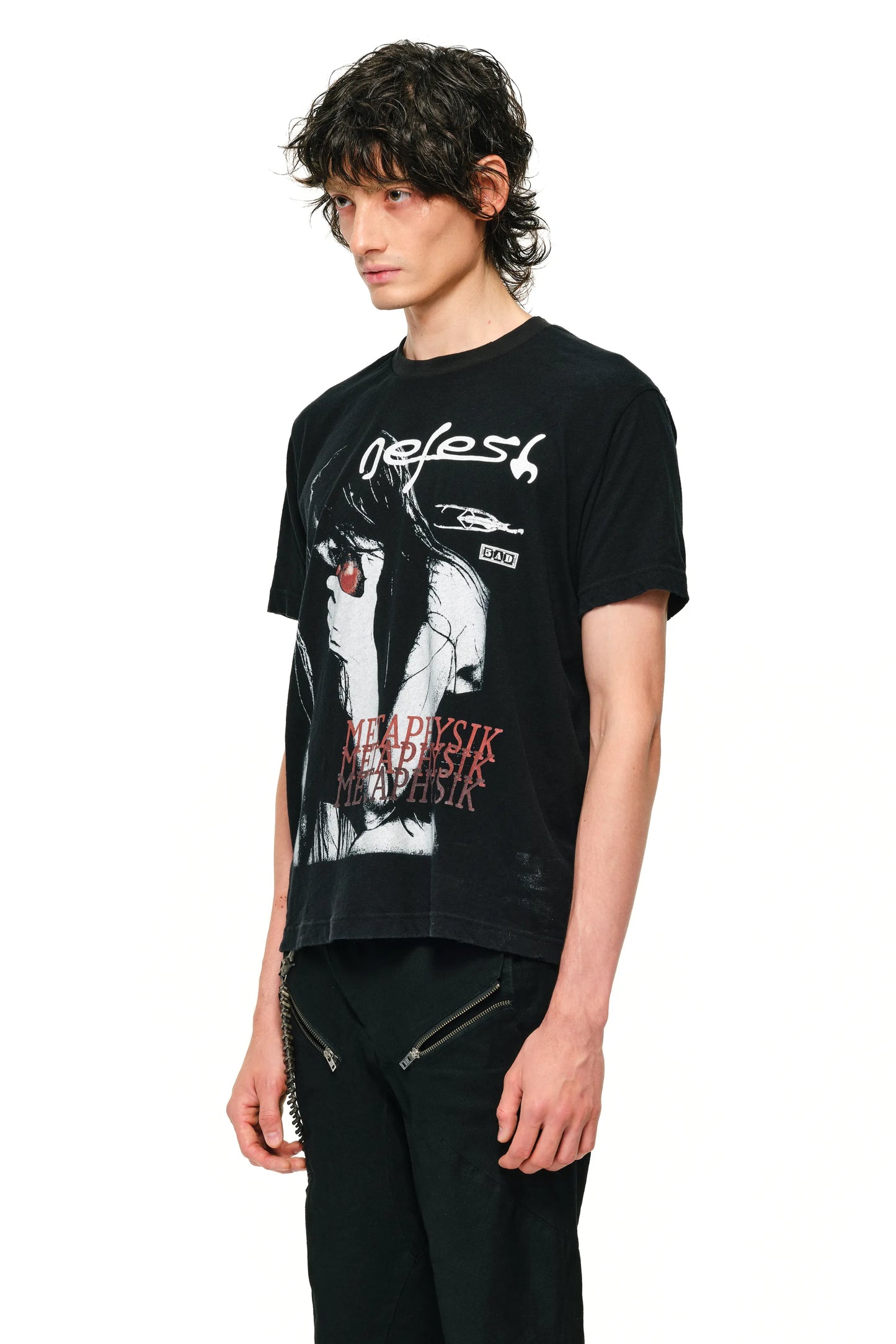 Metaphysik fictional merch TEE