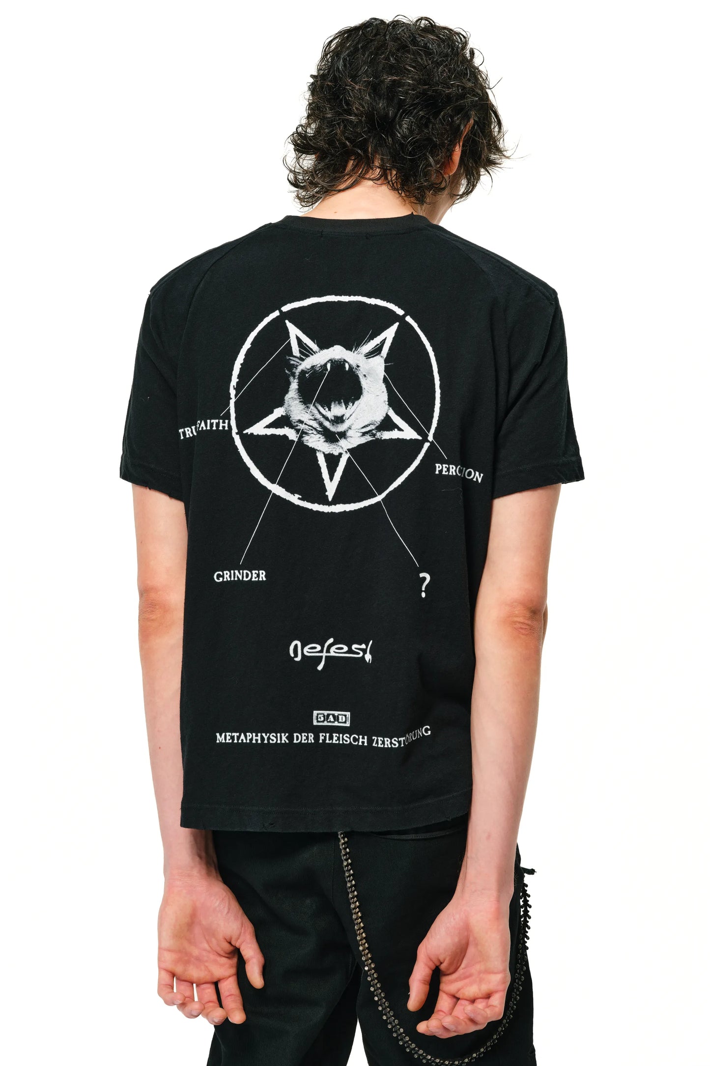 Metaphysik fictional merch TEE